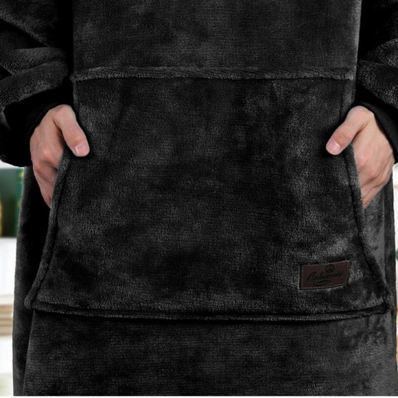 Catalonia- Oversized Flannel Blanket Hoodie Sweatshirt,Fleece Blanket Pullover. - Picture 7 of 13